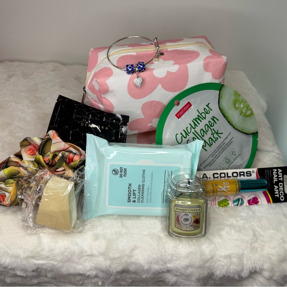 Floral Cosmetic Bag with 7 beauty items, including Yankee Candle car freshner